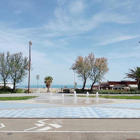 Apartament La Casa Al Mare Rimini Zewnętrze zdjęcie